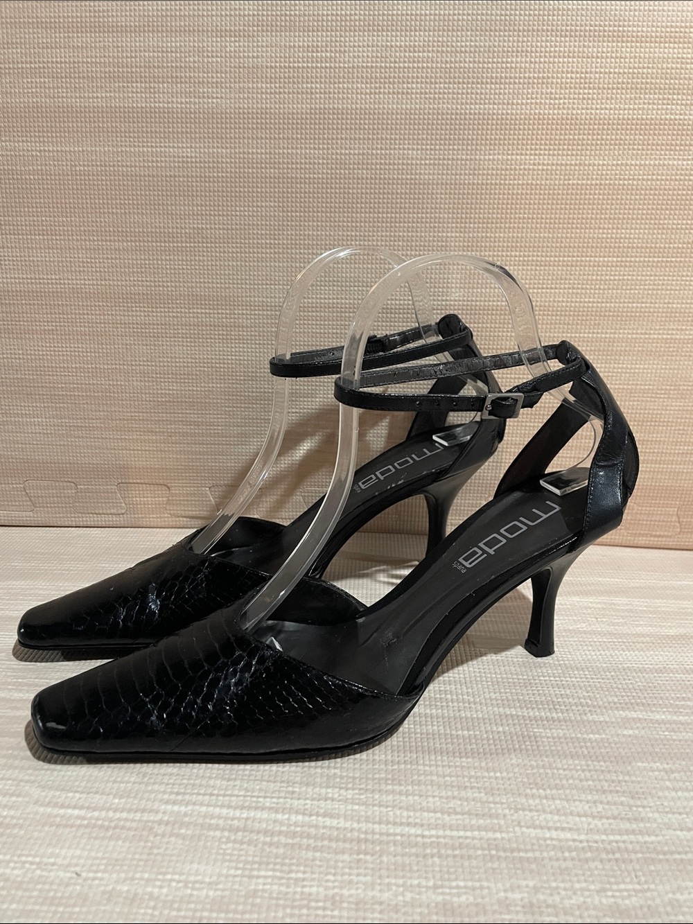 Moda Spana Black Croc-Texture Pointed Slingback Heels